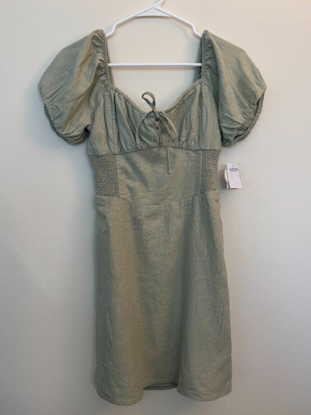 Hollister Sofia Side-Smocked Linen-Blend Dress